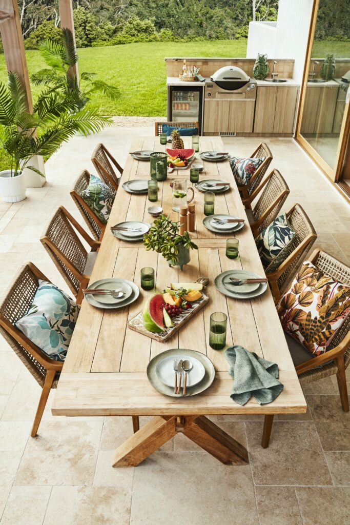 patio dining table