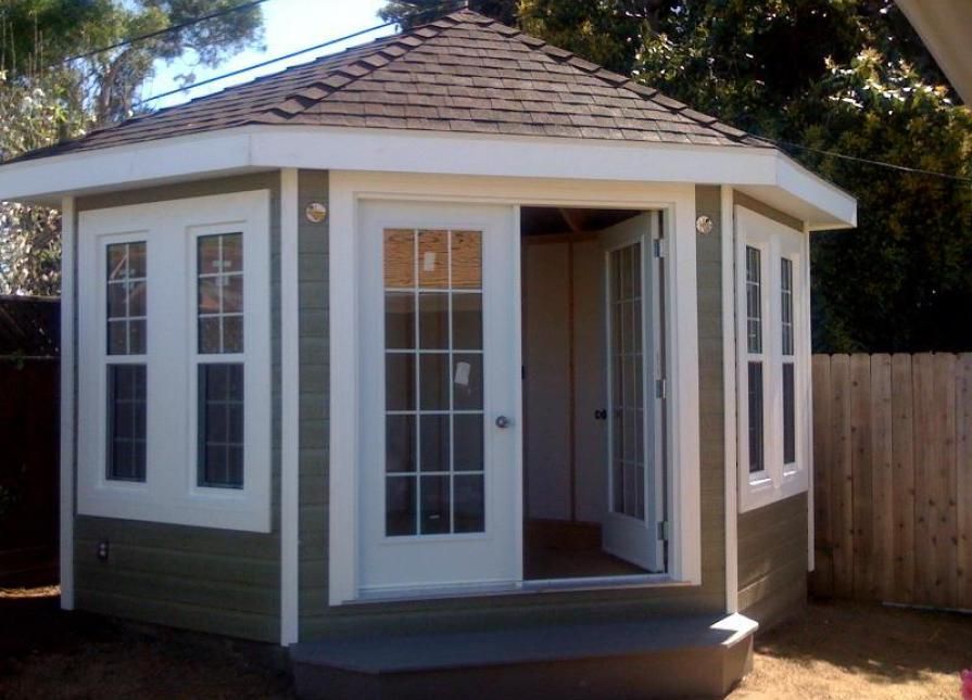 The Appeal of Corner Sheds: Maximizing Space and Functionality