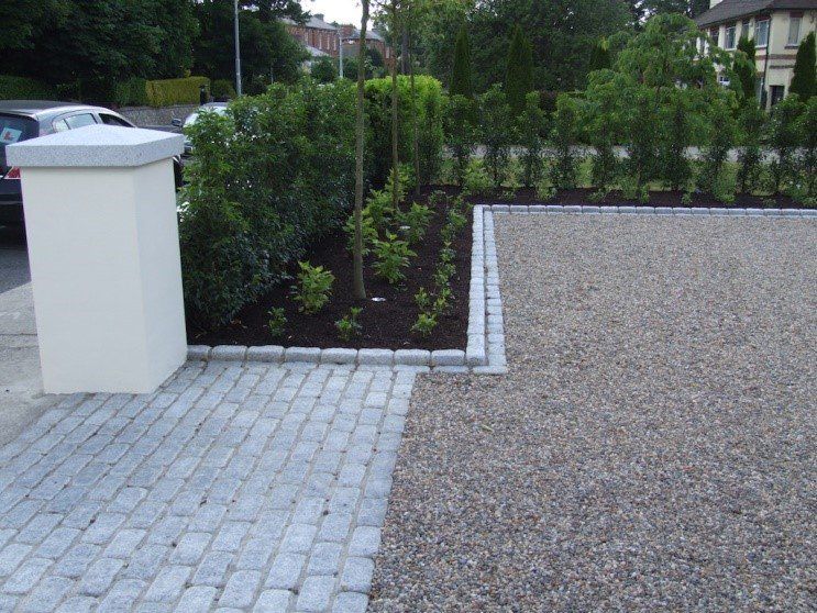 The Art of Creating Stylish and Functional Driveways