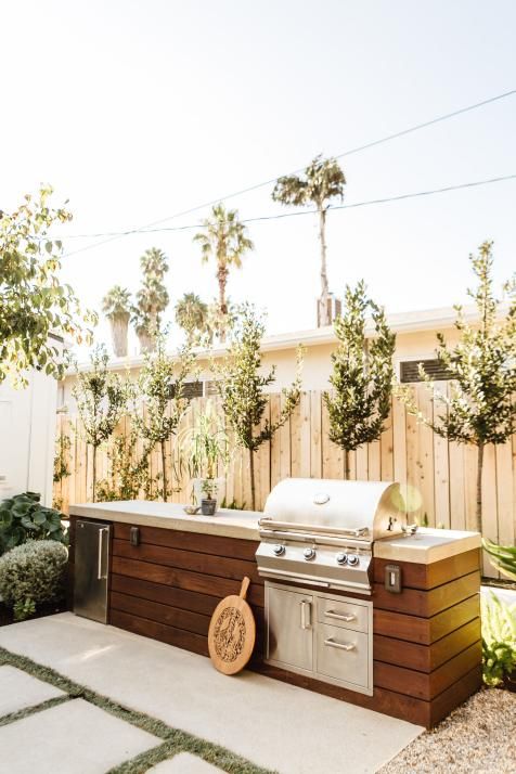 The Art of Designing an Outdoor Kitchen