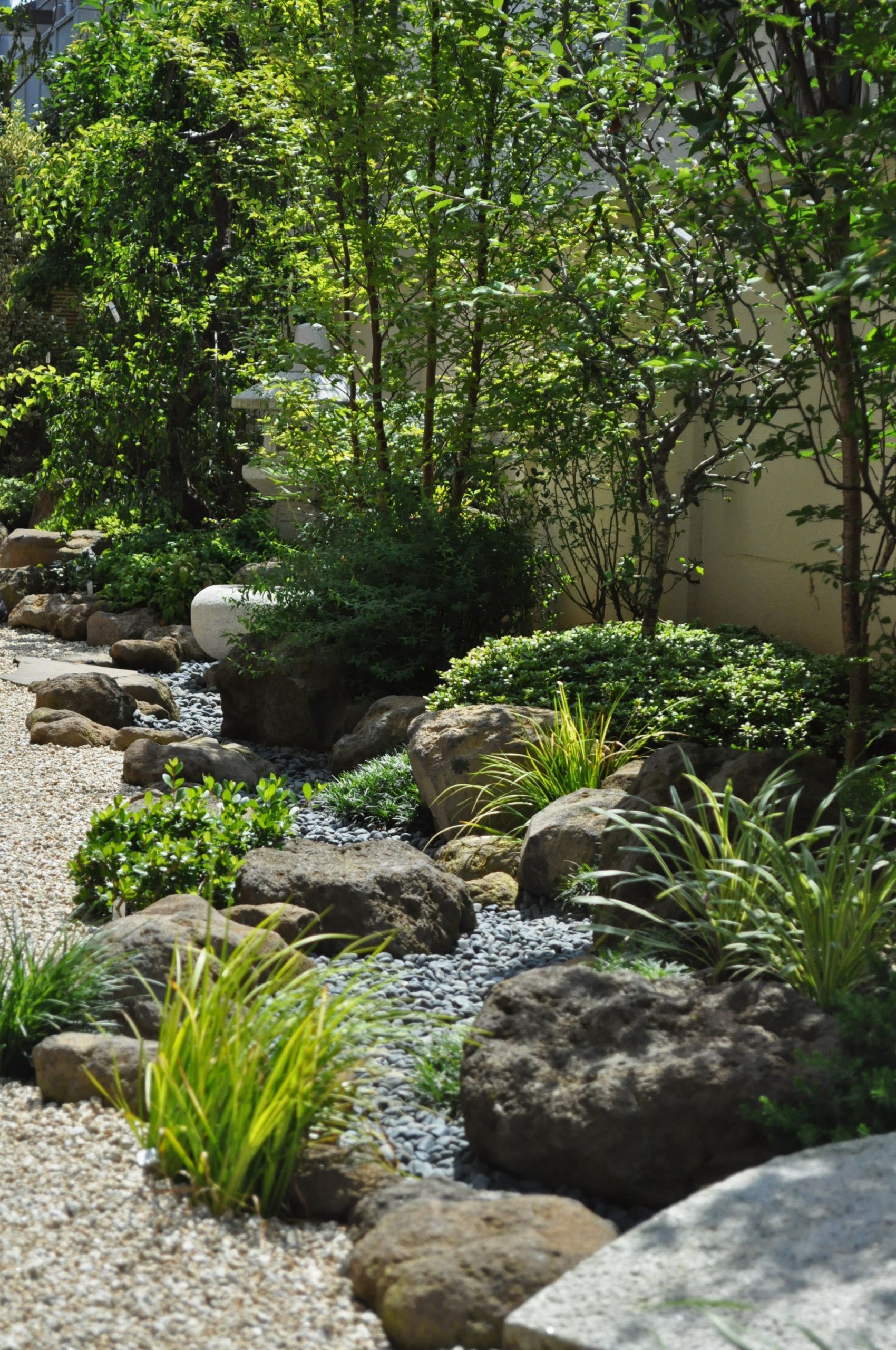 The Art of Zen Garden Design: Creating Tranquility in Nature