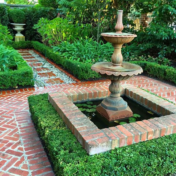 The Artistry of Formal Garden Design