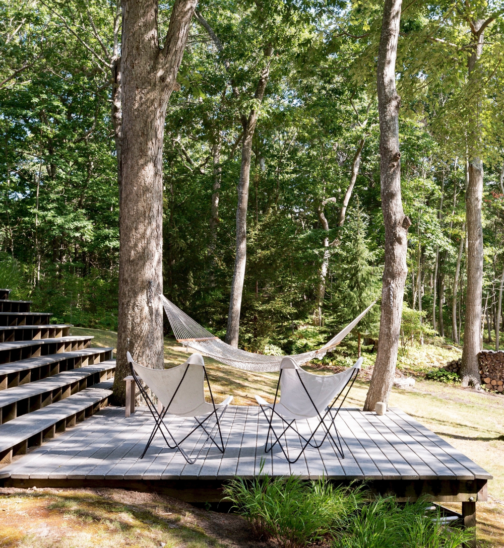 The Beauty and Benefits of Wooden Decks