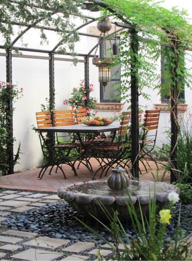 The Beauty and Functionality of Metal Pergolas for Your Outdoor Space