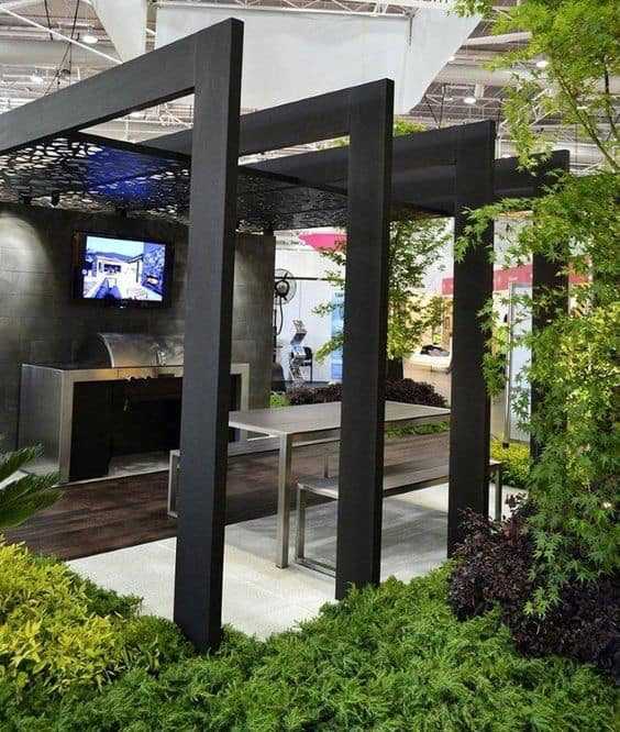 The Beauty of Metal Pergolas: An Elegant Outdoor Oasis