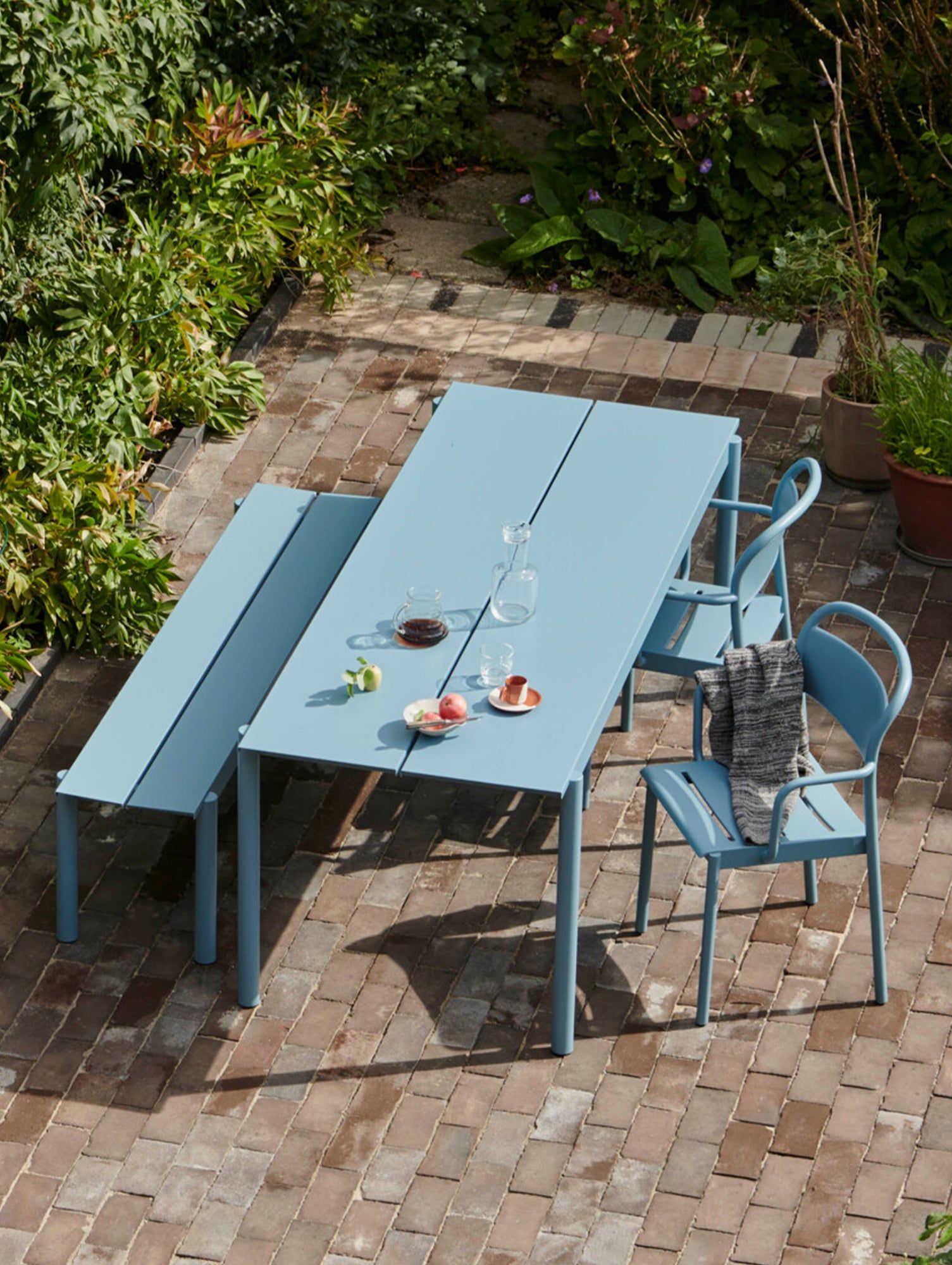 The Beauty of Outdoor Table and Chair Sets for Enjoying the Great Outdoors