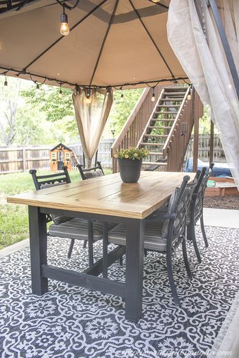 The Beauty of Patio Dining Tables: Enhance Your Outdoor Dining Experience