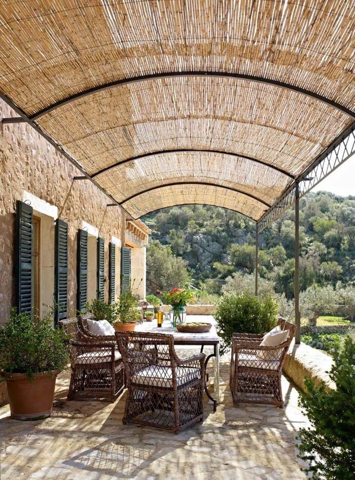 The Beauty of Pergola Covers: Enhancing Your Outdoor Space