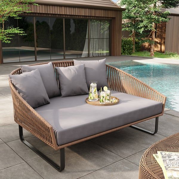 The Beauty of Rattan Outdoor Furniture for Your Outdoor Space