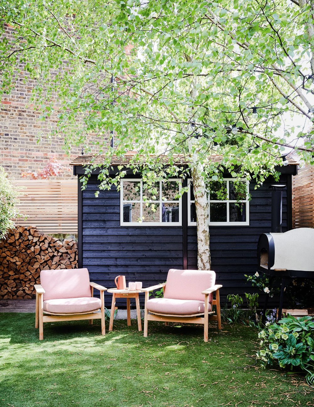 The Beauty of Wooden Sheds: A Rustic Addition to Your Outdoor Space