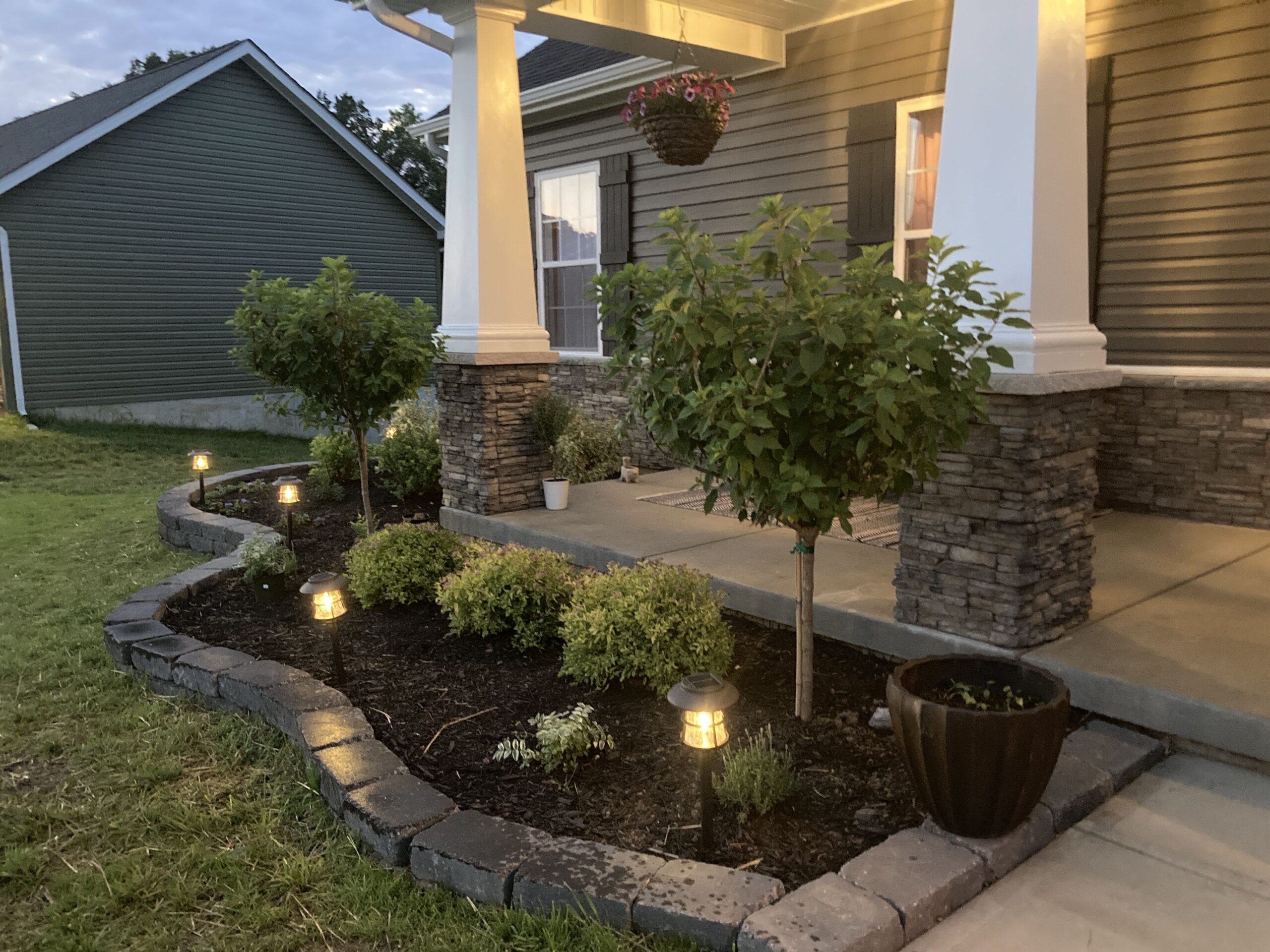 The Beauty of a Front Yard: A Welcoming Entryway