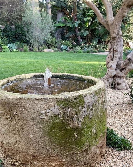 The Beauty of a Garden Fountain: Adding Tranquility to Your Outdoor Space