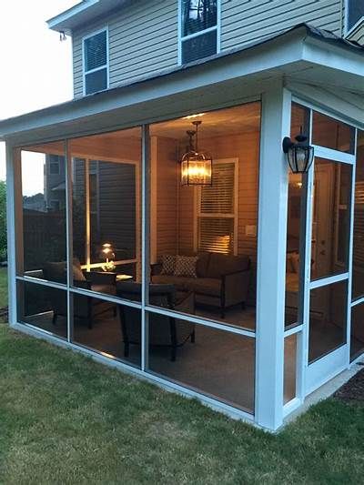 The Benefits of Adding a Screen Porch to Your Home