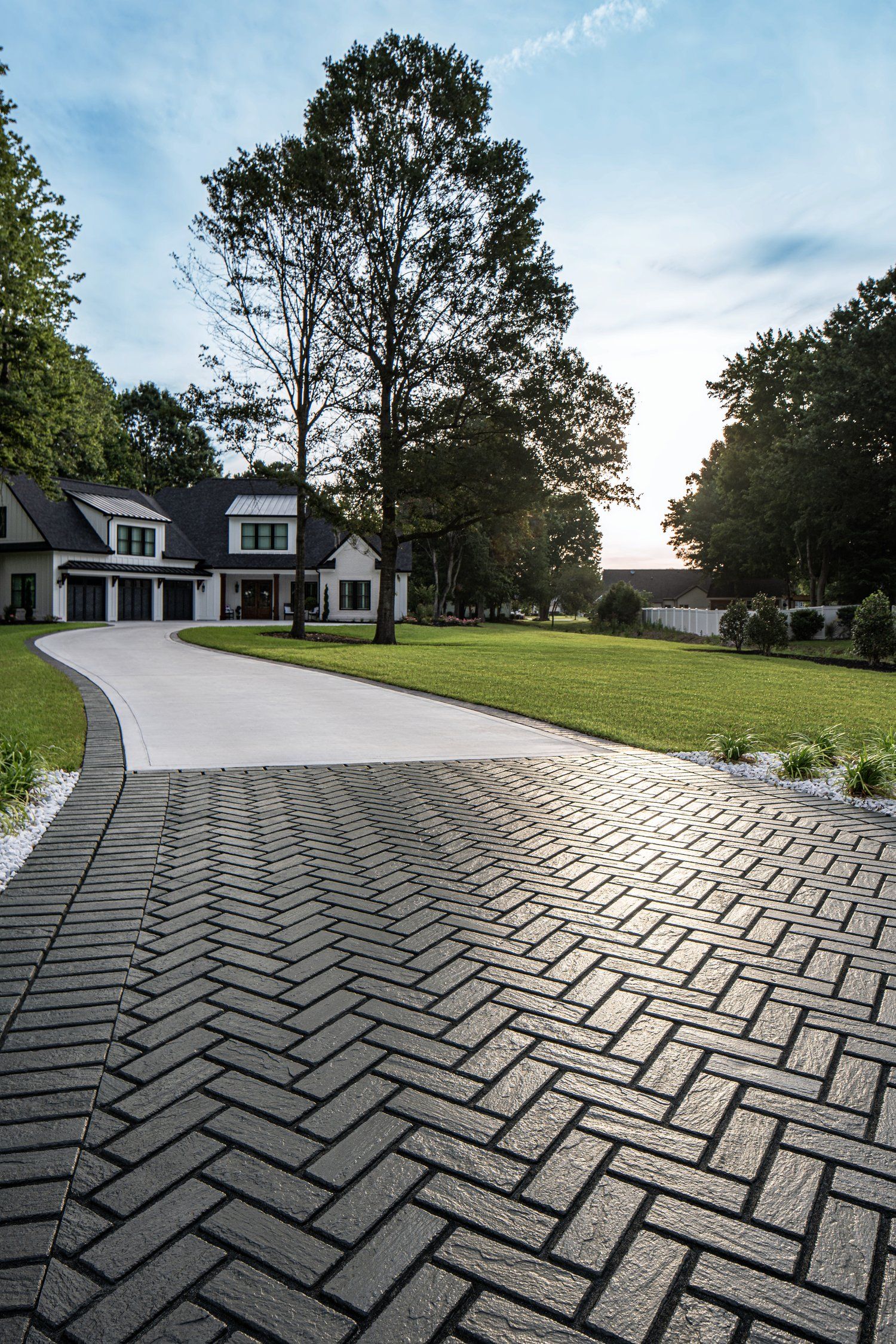 The Benefits of Installing Driveway Pavers: A Stylish and Durable Solution