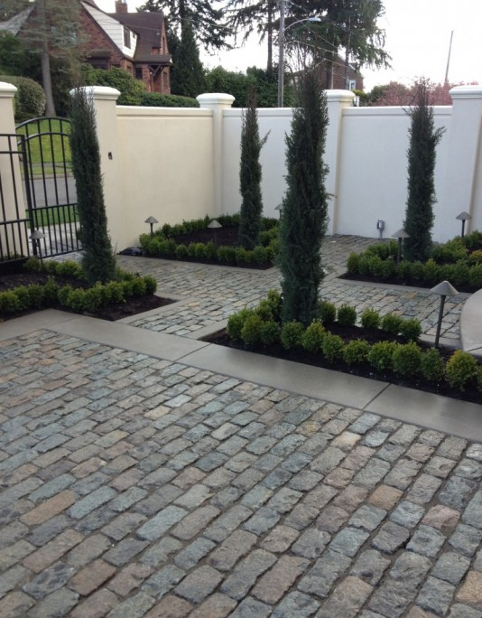 The Benefits of Using Driveway Pavers for Your Home