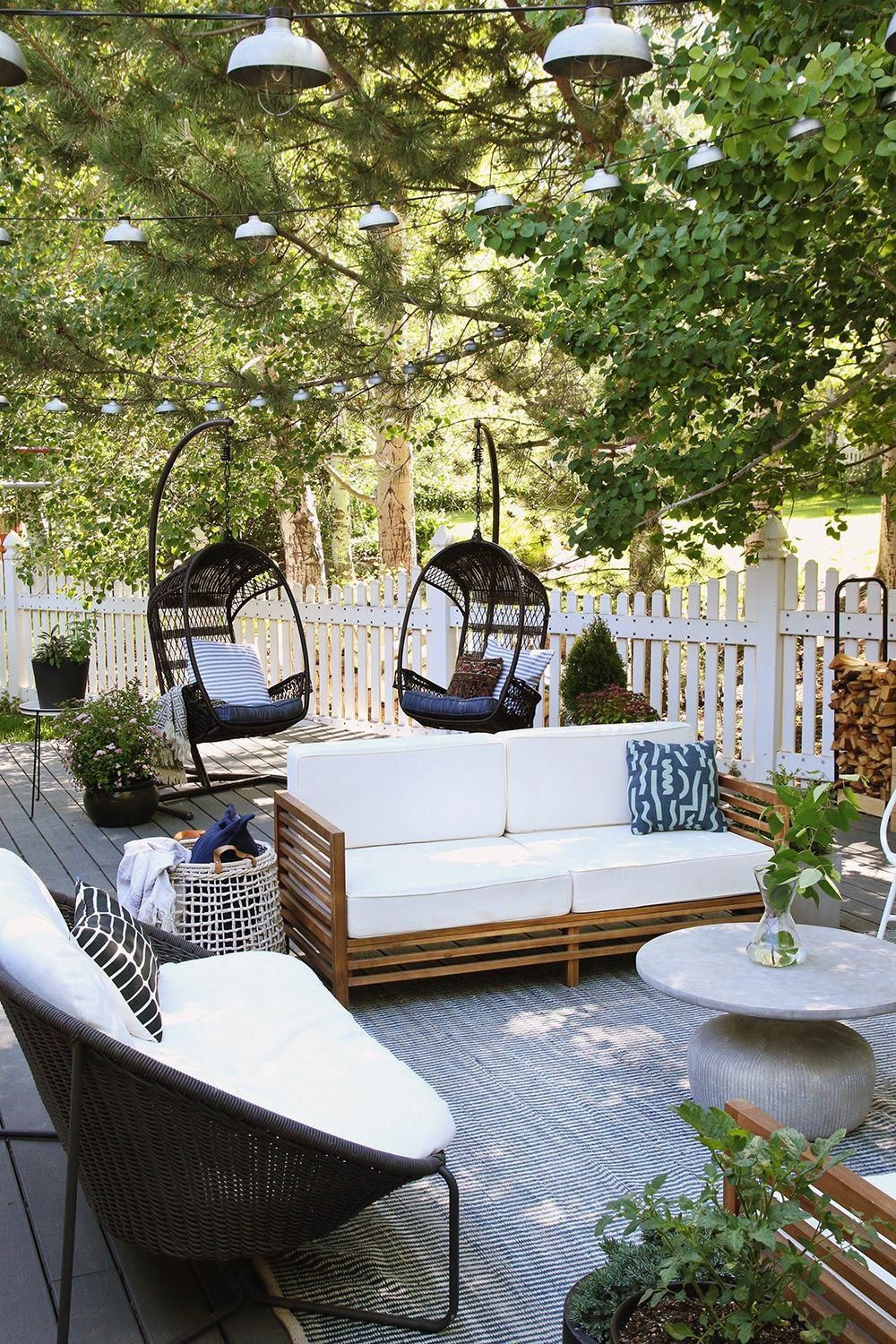 The Charm of Resin Patio Furniture: Durable, Stylish Outdoor Furnishings