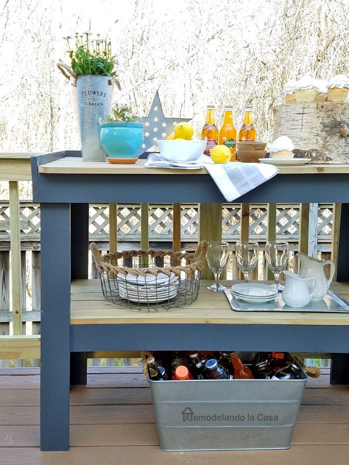 The Convenience of an Outdoor Buffet Table for Your Gatherings