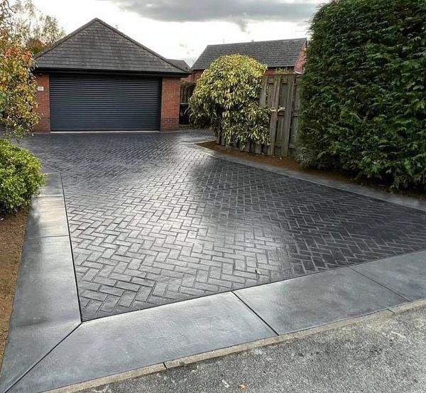 The Durable Appeal of Concrete Driveways