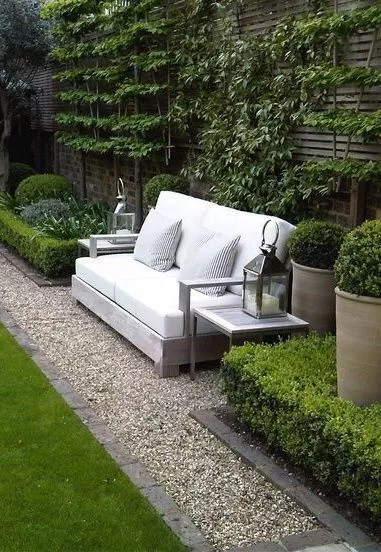 The Importance of Landscape Edging in Your Outdoor Space