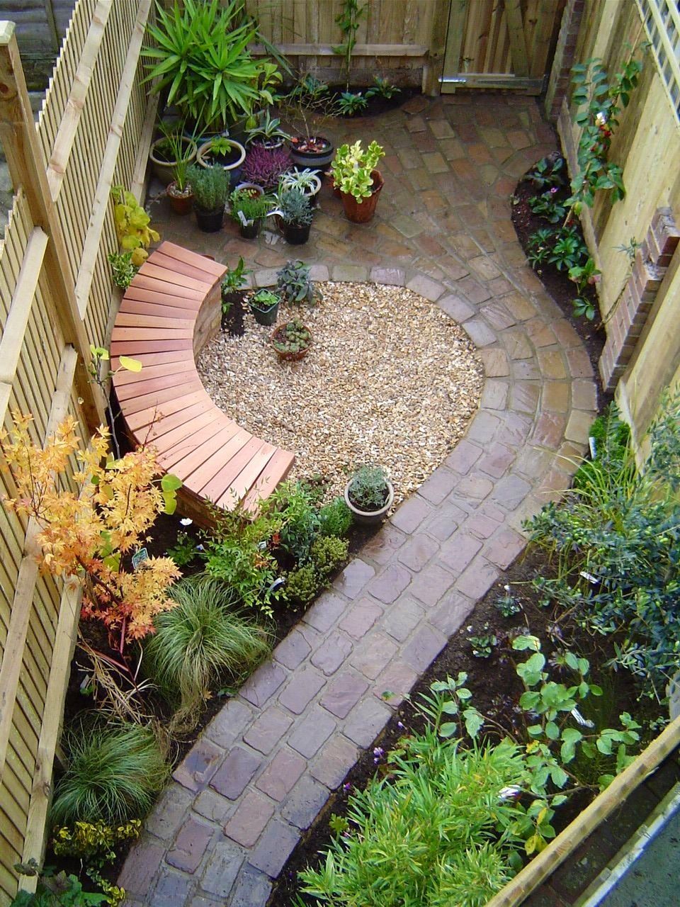 The Often Overlooked Gem: Exploring the Possibilities of Your Side Yard