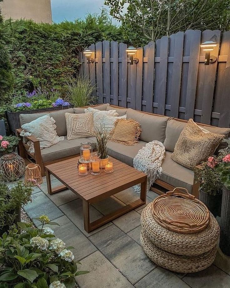 The Perfect Garden Seating Solution: A Stylish Sofa Set for Your Outdoor Space