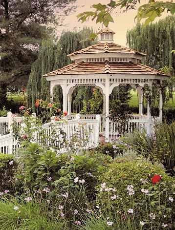 The Timeless Appeal of Outdoor Gazebos