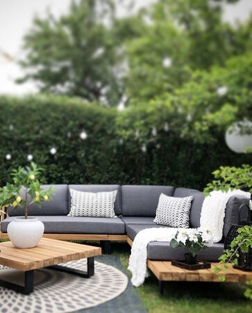 The Ultimate Garden Sofa Set: A Stylish Addition to Your Outdoor Space