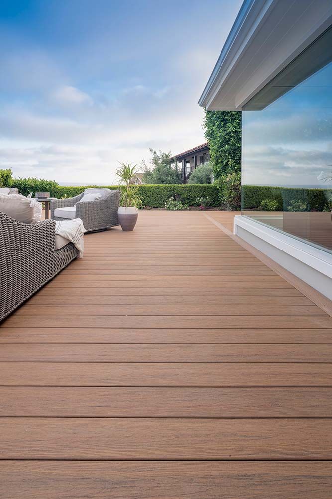 The Ultimate Guide to Choosing the Perfect Deck Flooring