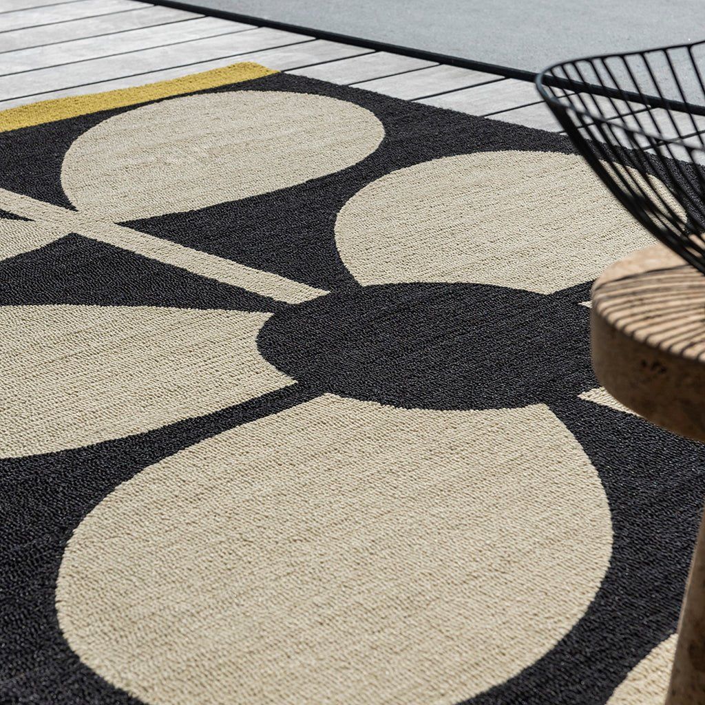 The Ultimate Guide to Choosing the Perfect Patio Rug
