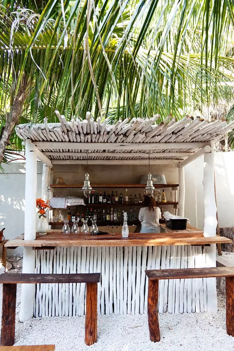 The Ultimate Guide to Creating a Stunning Outdoor Patio Bar
