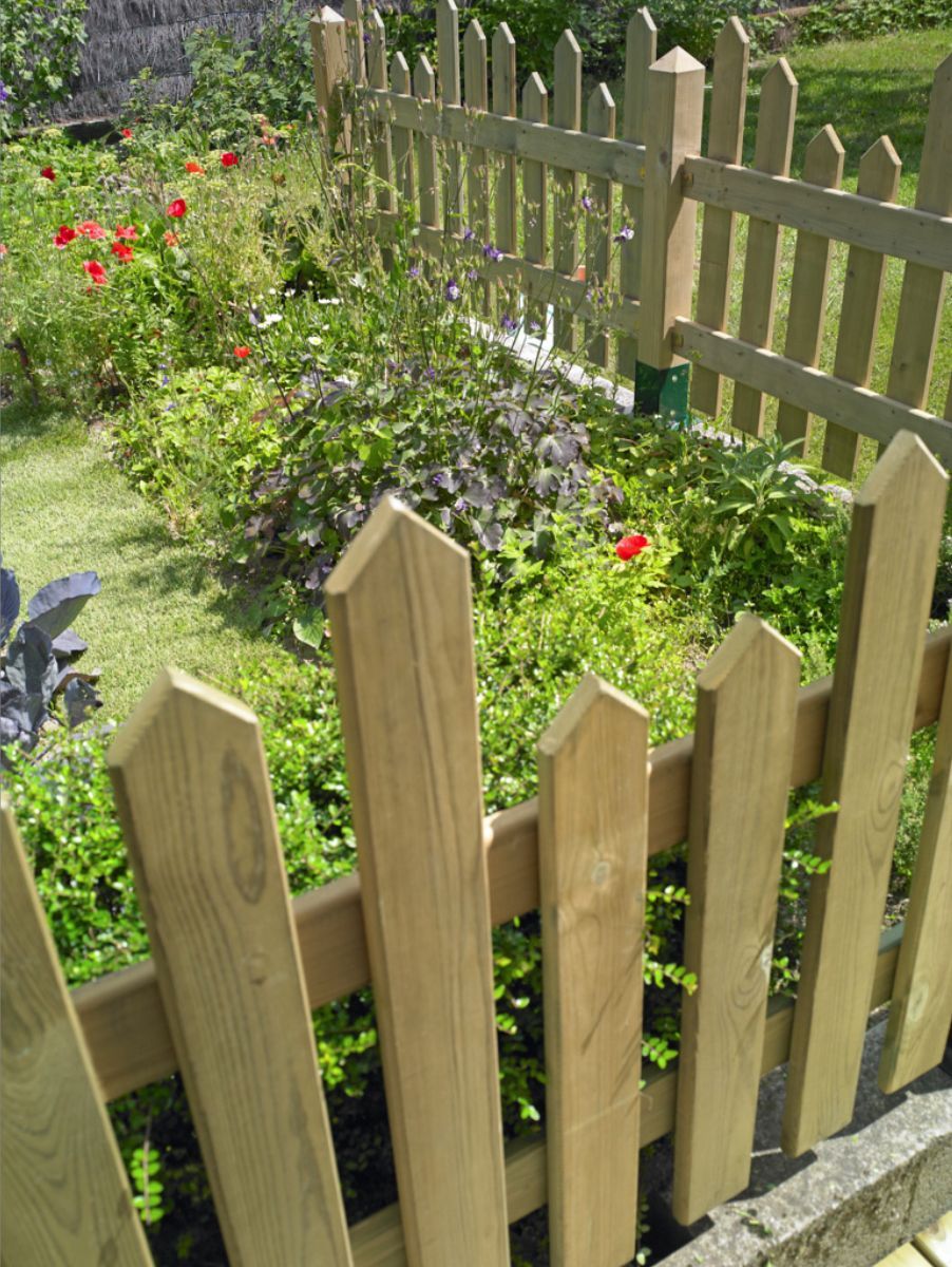 The Ultimate Guide to Garden Fence Panels