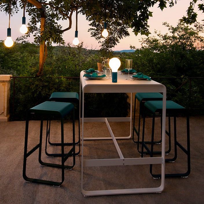 The Ultimate Guide to Outdoor Bar Tables: Elevate Your Outdoor Space with Stylish and Functional Furniture