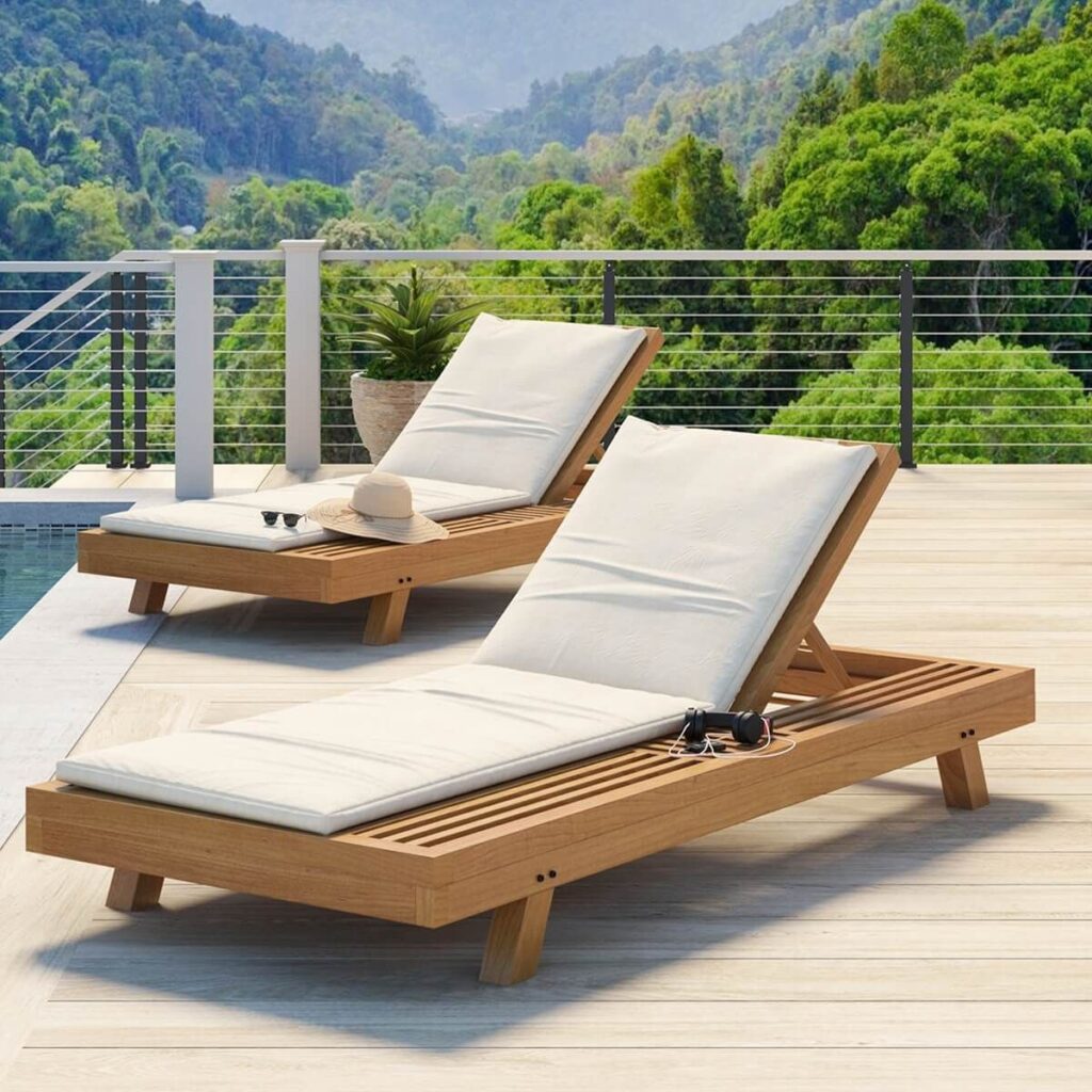 outdoor lounge chairs