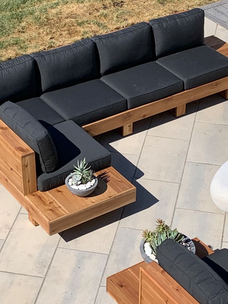 The Ultimate Guide to Selecting Patio Furniture Sets