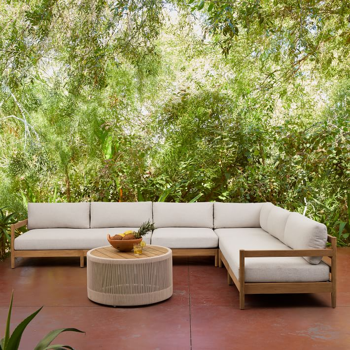 The Versatile Outdoor Sectional: A Functional and Stylish Addition to Your Outdoor Space