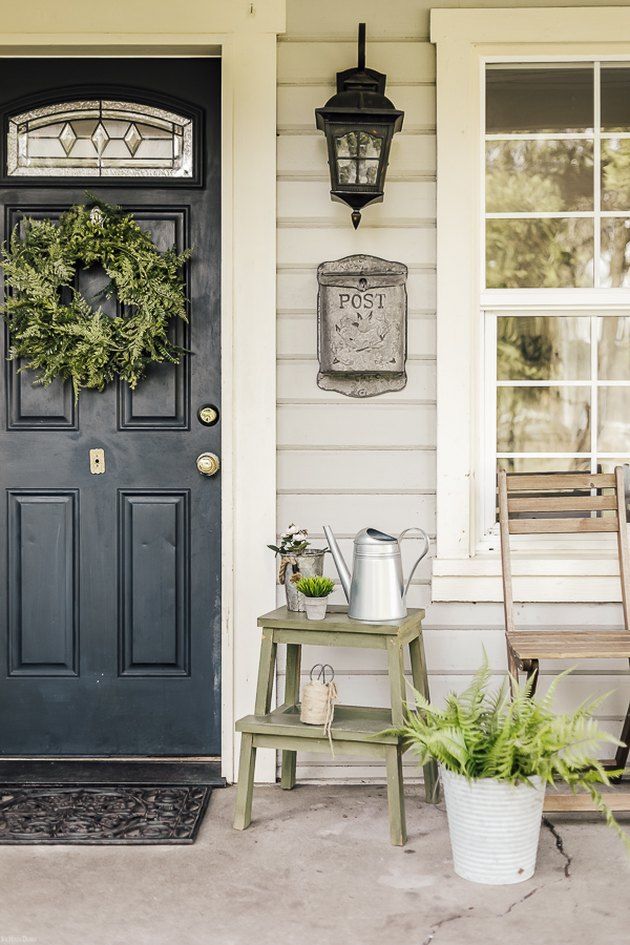 Transform Your Front Porch with Charming Decor Ideas