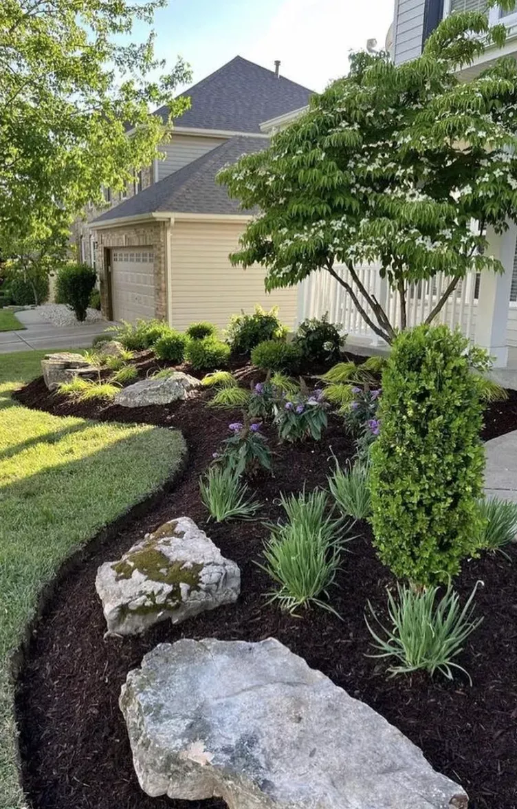 Transform Your Front Yard with Stunning Landscaping Designs