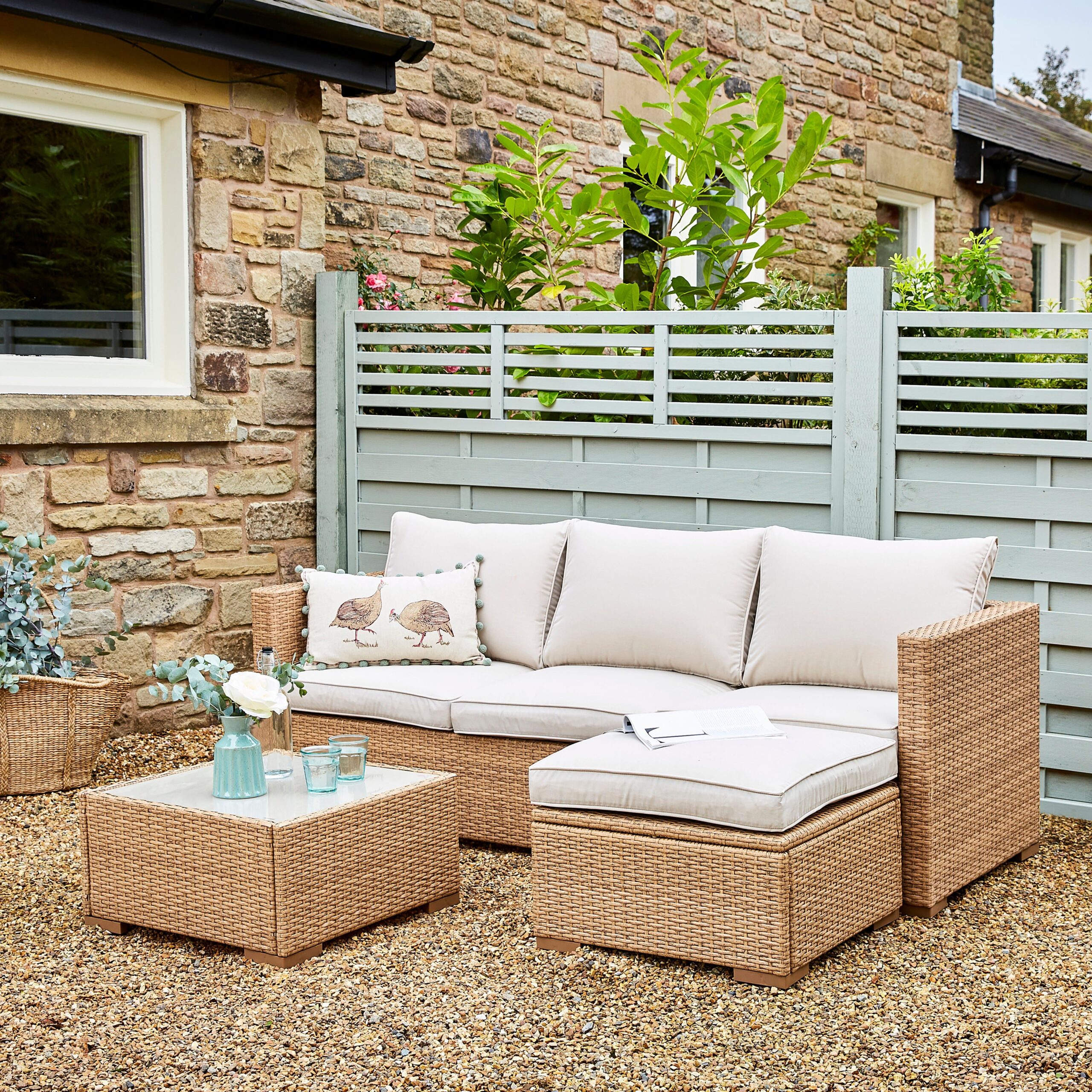 Transform Your Outdoor Space with Stylish Rattan Furniture