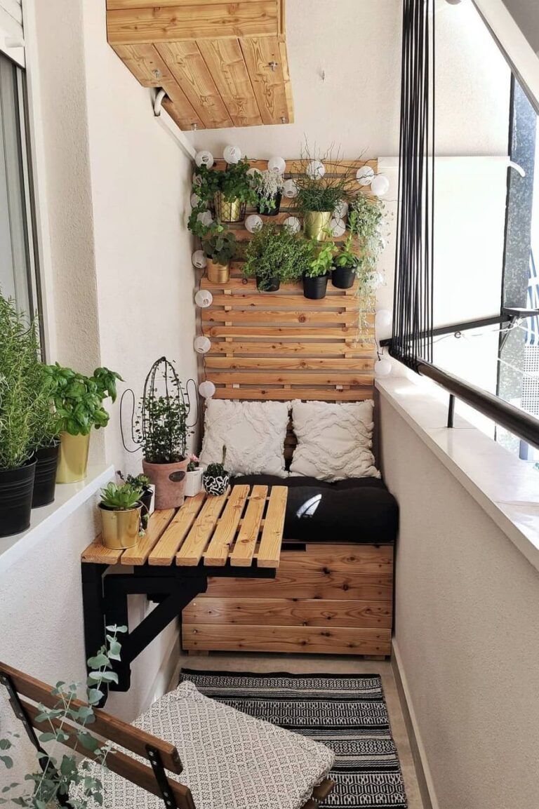 Transforming Your Apartment Patio into a Stylish Outdoor Oasis