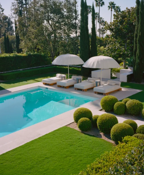 Transforming Your Poolside Haven: Creative Landscape Ideas for a Stunning Outdoor Oasis