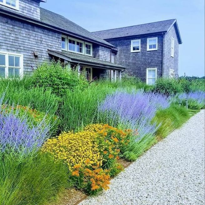 Transforming a Sloped Front Yard: A Guide to Beautiful Landscaping