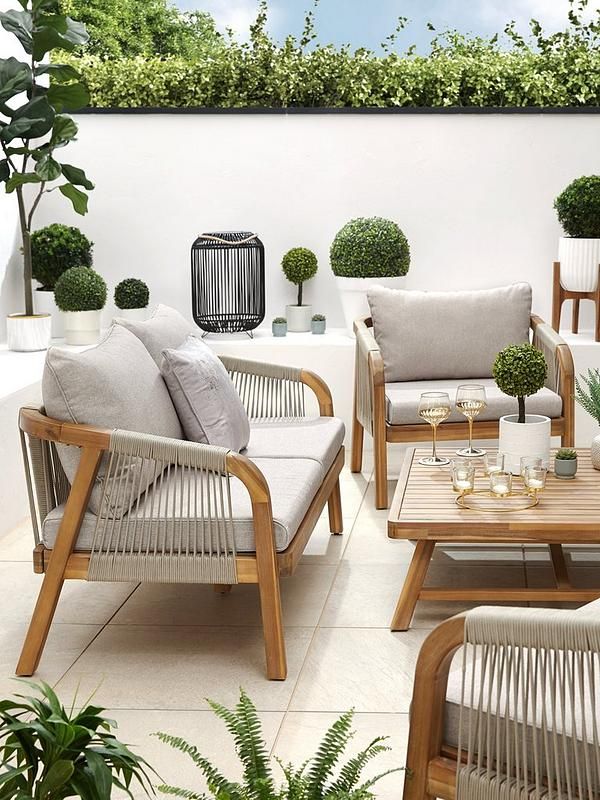 Ultimate Guide to Garden Sofa Sets: Creating a Stylish Outdoor Oasis