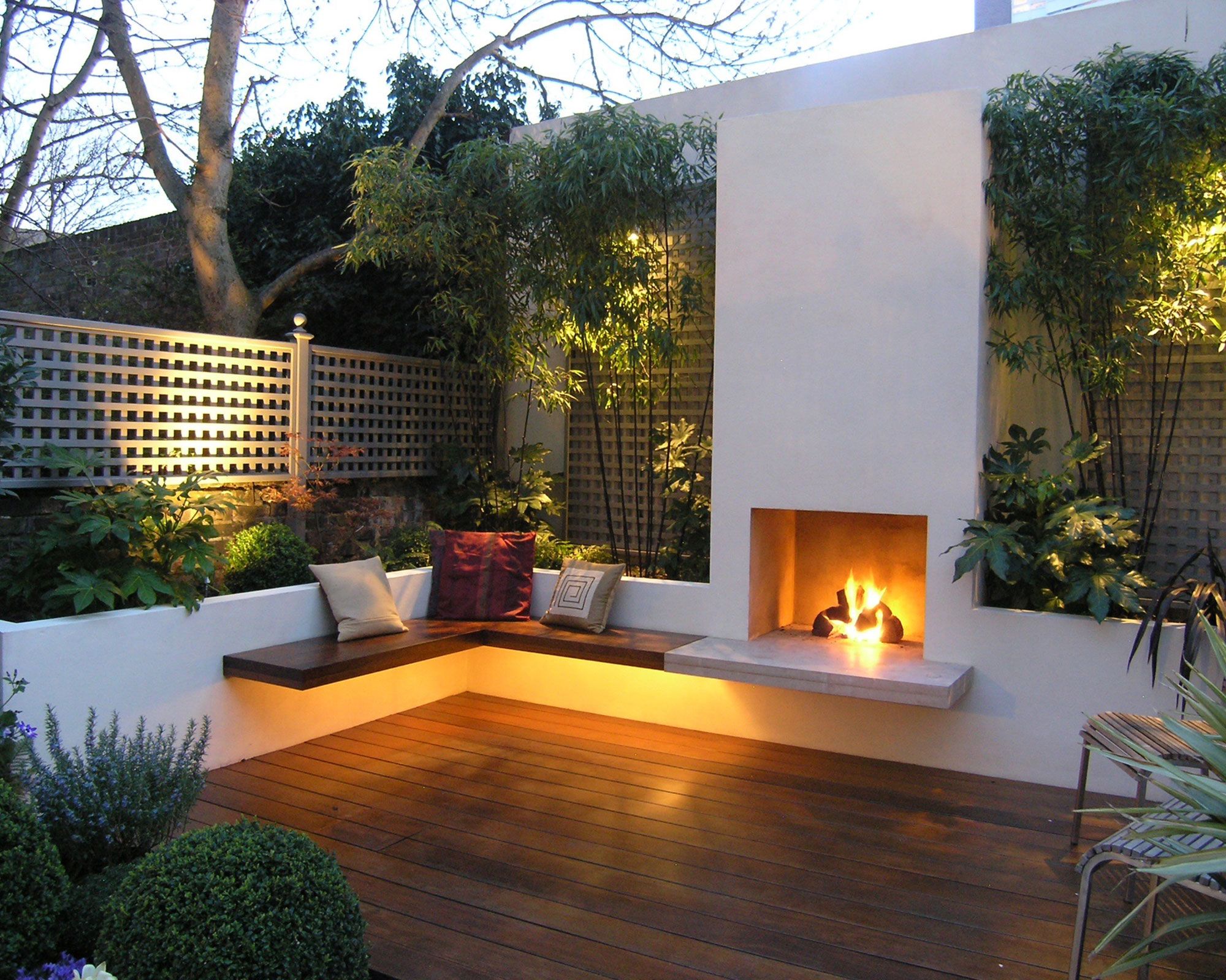 Ultimate Outdoor Fireplace Inspiration for Cozy Evenings