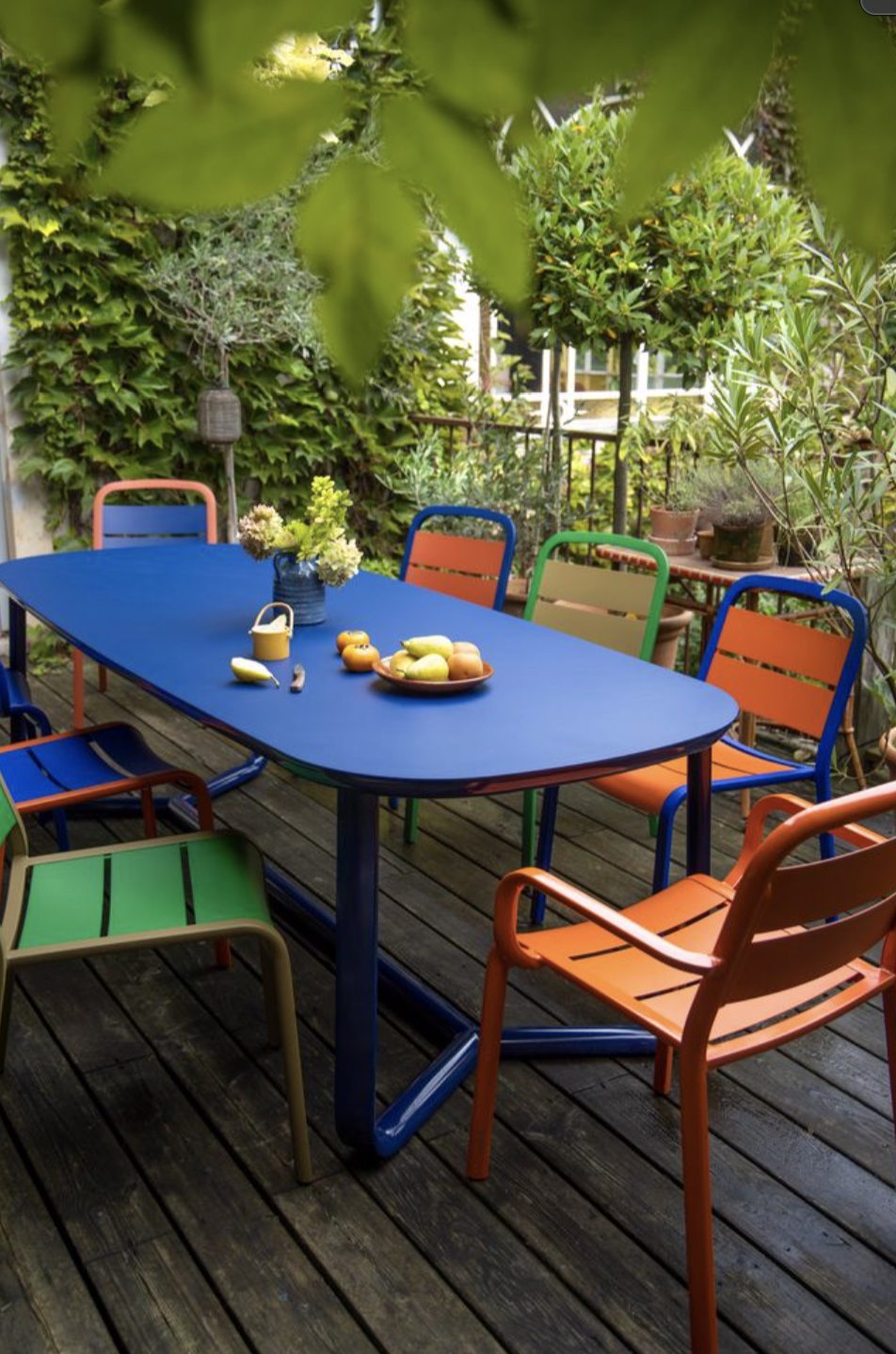Upgrade Your Outdoor Dining Experience with a Stylish Patio Table