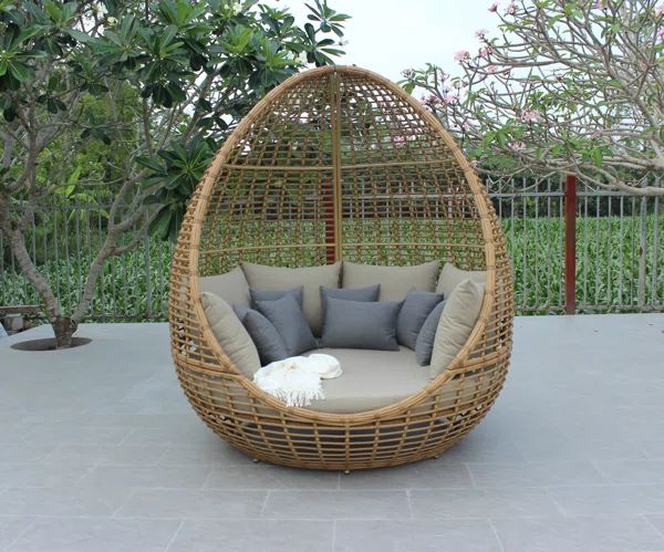 Upgrade Your Outdoor Space with a Luxurious Patio Daybed