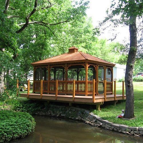 Using a Screened Gazebo for Outdoor Enjoyment