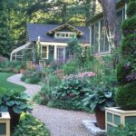 5 Tips for Designing the Perfect Cottage Gard