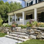 75 Farmhouse Front Yard Landscaping Ideas You'll Love - May, 2024 .