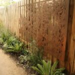 DIY Garden Fence Art Ide