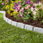 Expert Gardener Faux Stone No-Dig Landscape Edging, 10-ft .
